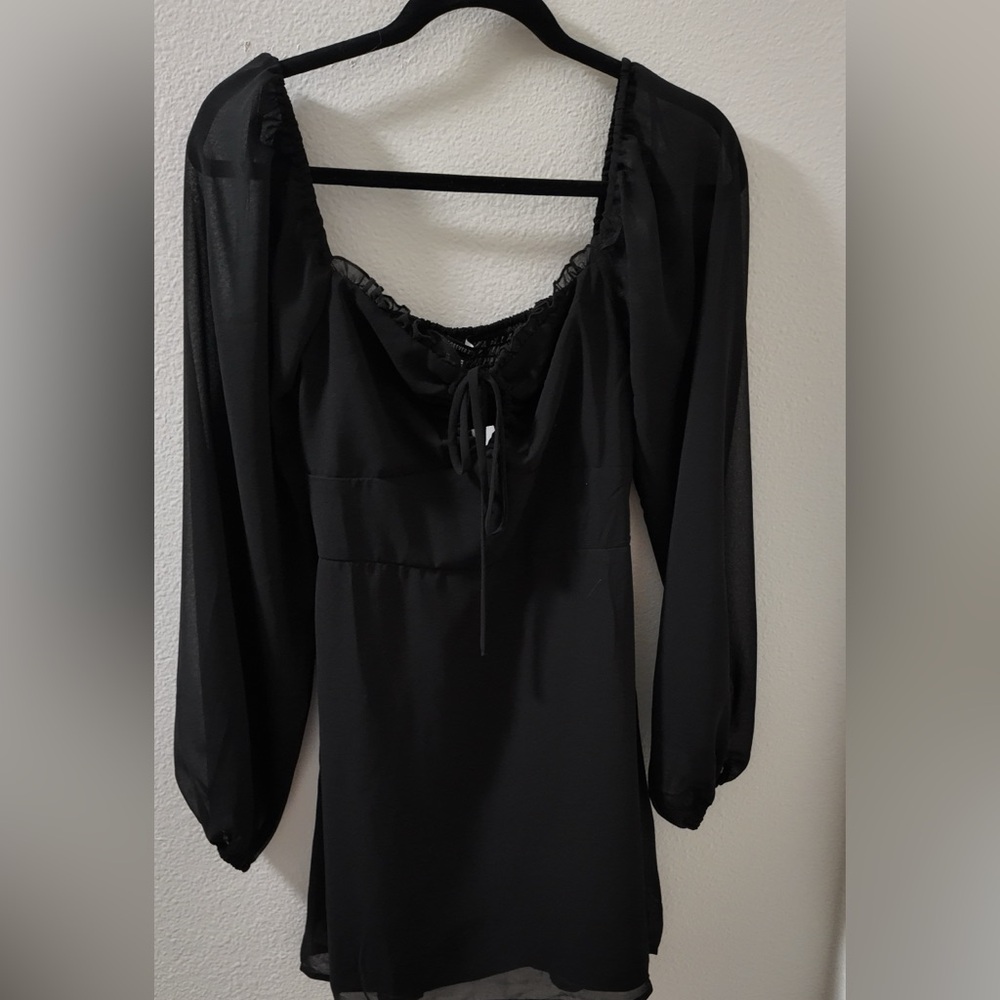 Forever 21 Black Long Sleeve Dress